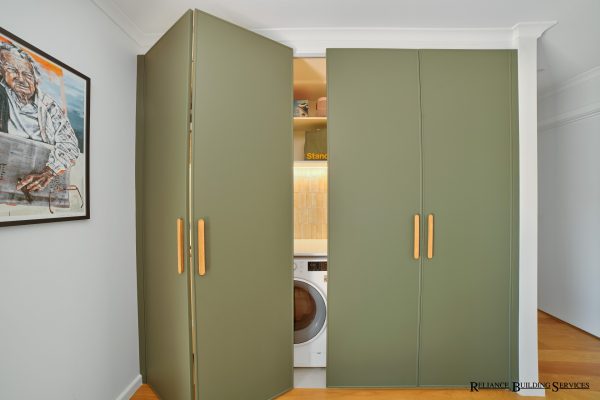 3 Kitchen and laundry Logo